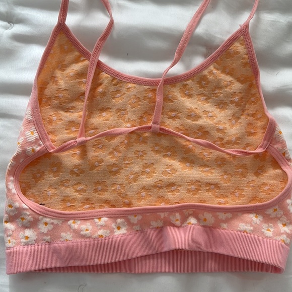 Pacsun Pink and Flowers top - Picture 2 of 2